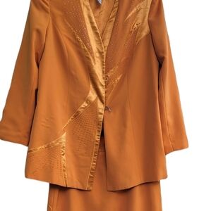 BMI STUDIO Women's 2PC Skirt Suit Crystal EMBELLISHED Long Sleeve Size 10 Golden
